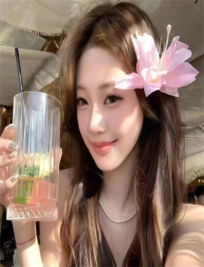 二十四小時在線播放視頻高清_形容老師的成語